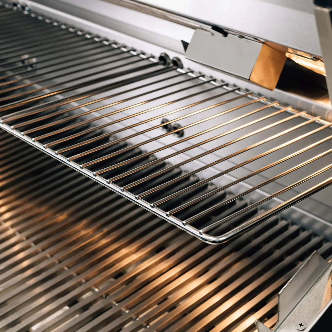 Summerset Quest Grill With Rear Infrared Burner, Rotisserie Kit, & Drop-In Griddle Plate [QST] (SAK51437) by SAKSBY WHOLESALE