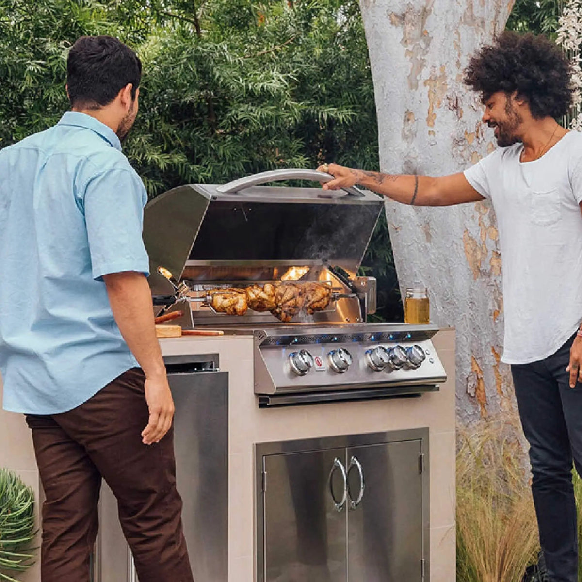 Summerset Sizzler Pro Premium Outdoor Built-In Gas Grill [SIZPRO] (SAK56324) by SAKSBY WHOLESALE
