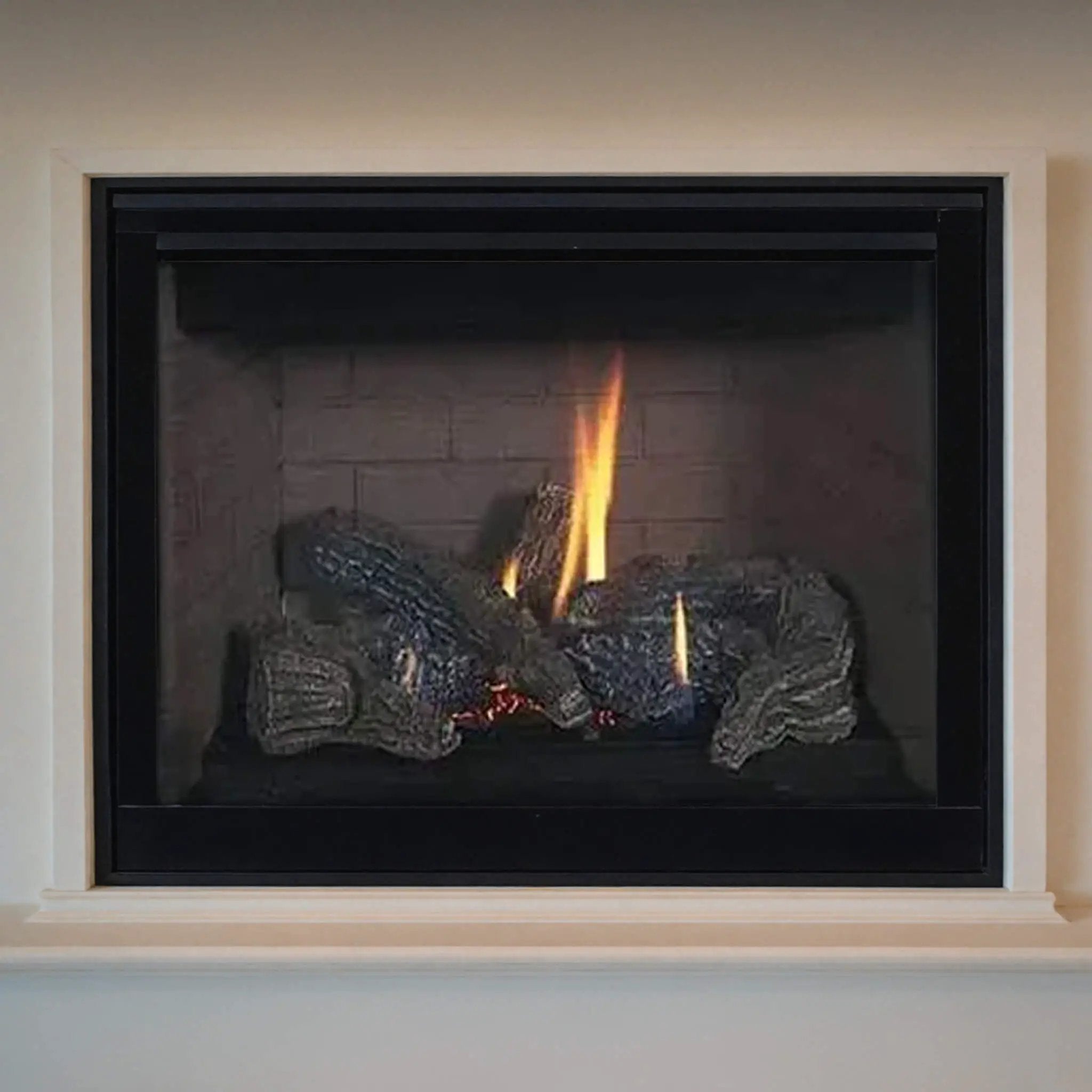 Superior Fireplaces 40-Inch Millivolt Traditional Direct Rear Vent Natural Gas Fireplace [DRT2040RMN-C] (SAK91047) by SAKSBY WHOLESALE