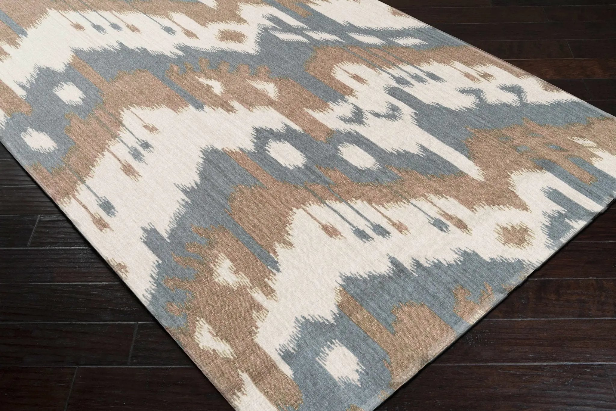 Thunderbolt Area Carpet Area Rug - Clearance by Boutique Rugs