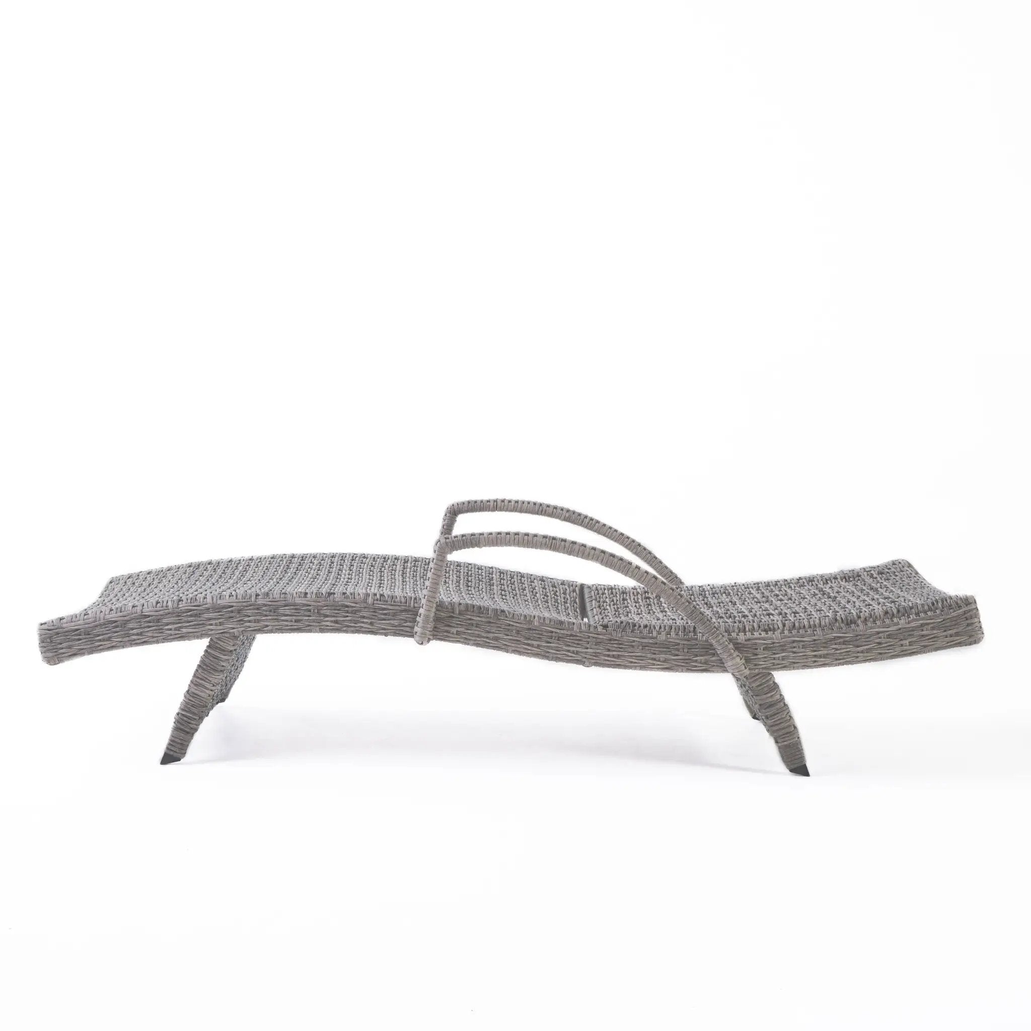 Crete Wicker Chaise Lounge by HouseOfZazla