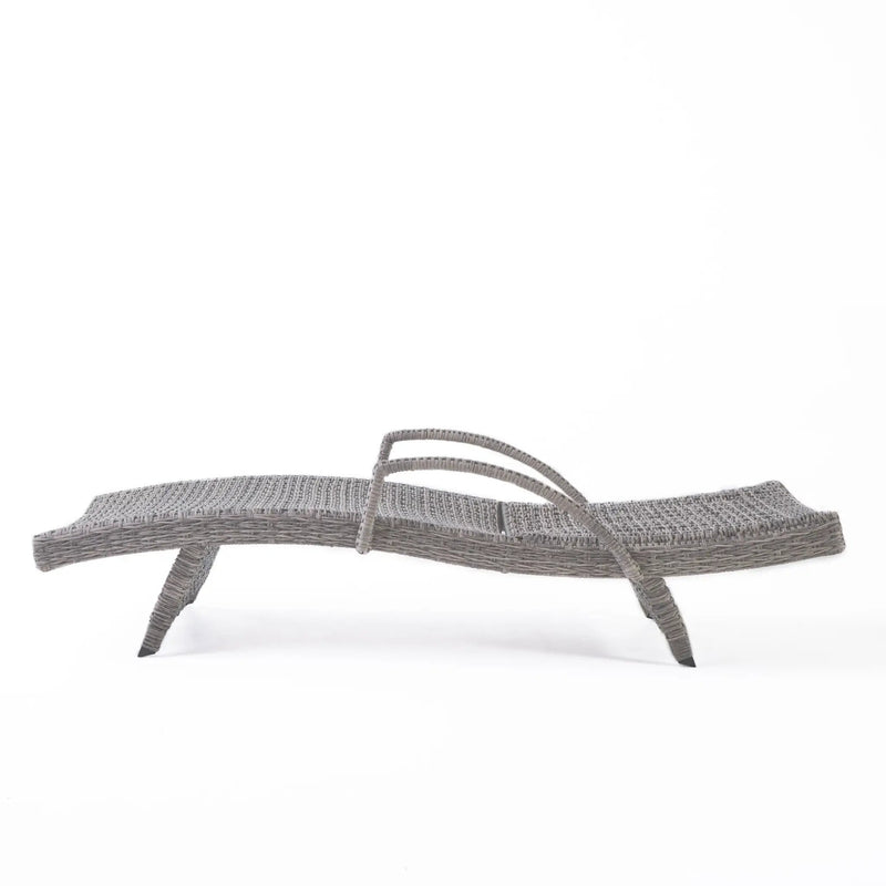 Crete Wicker Chaise Lounge by HouseOfZazla