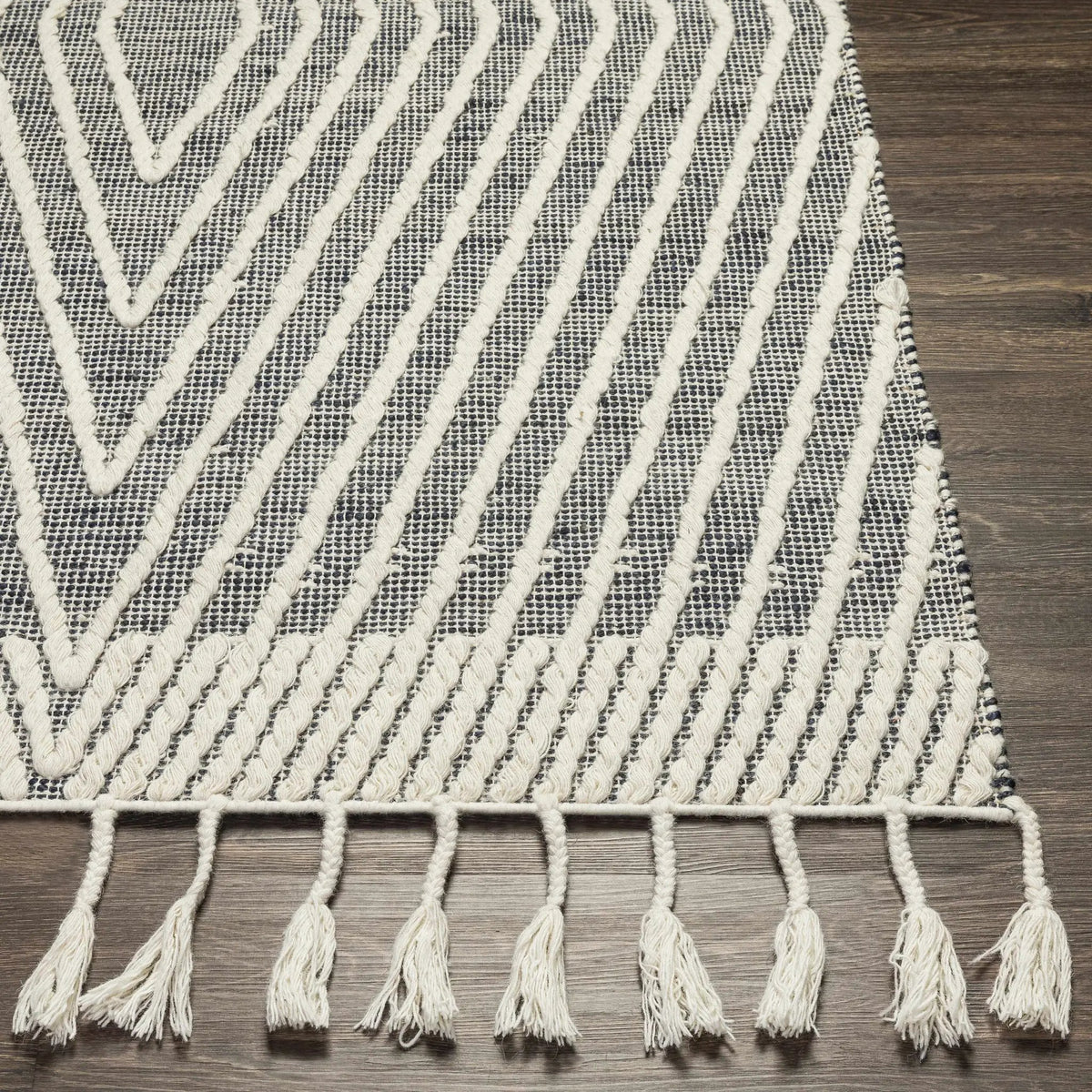 Tamayong Tasseled Jute&Wool Rug - Clearance, photo 6 of 11