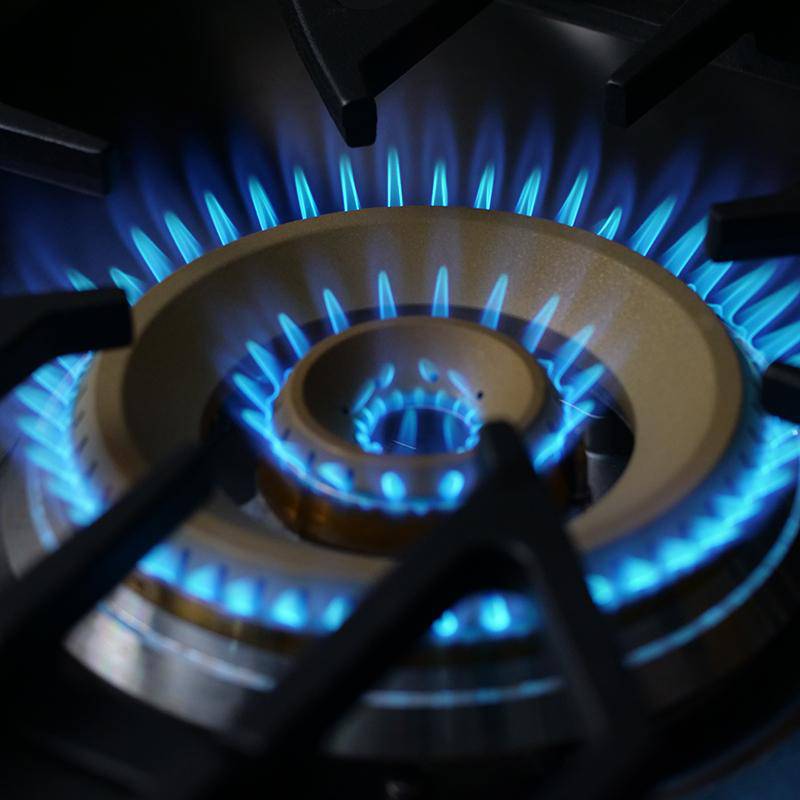 30" Stainless Steel Tri-Ring Gas Cooktop Series | GLS30501, photo 9 of 11
