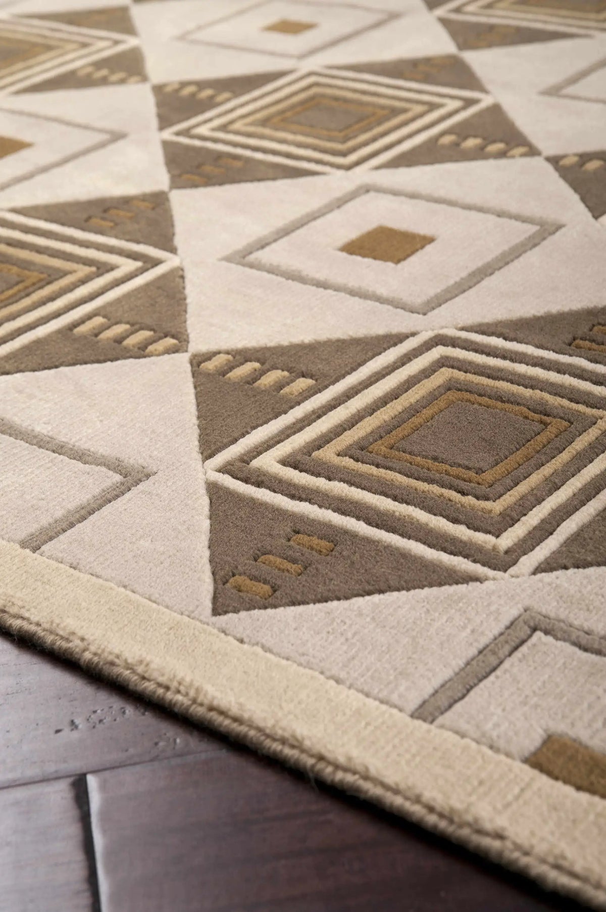 Tribune Premium Wool Area Rug - Clearance, photo 3 of 5