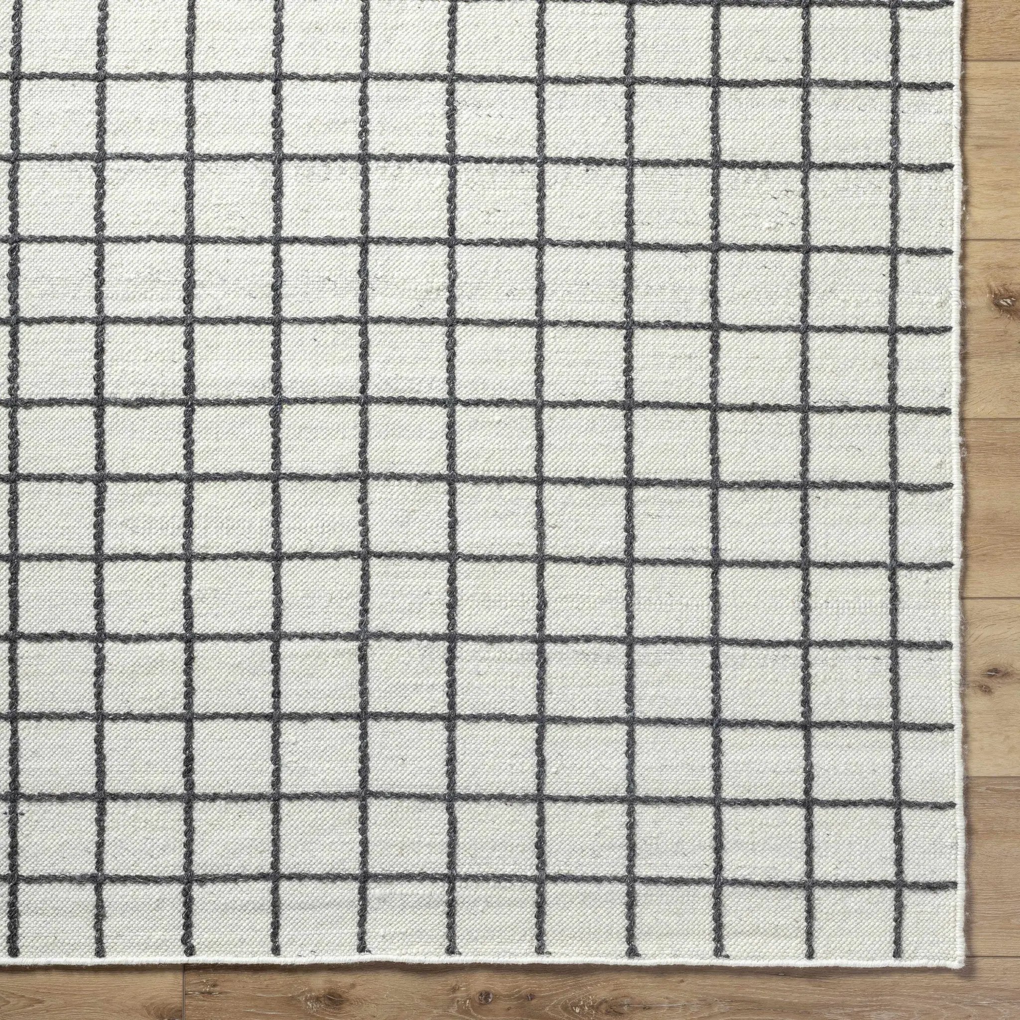Tauri Area Rug - Clearance by Boutique Rugs