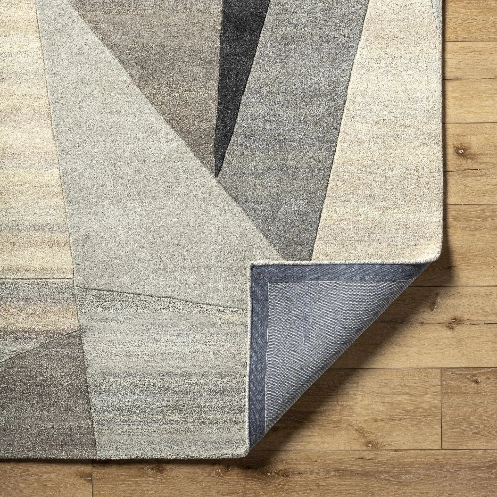 Toril Modern Wool Rug - Clearance by Boutique Rugs