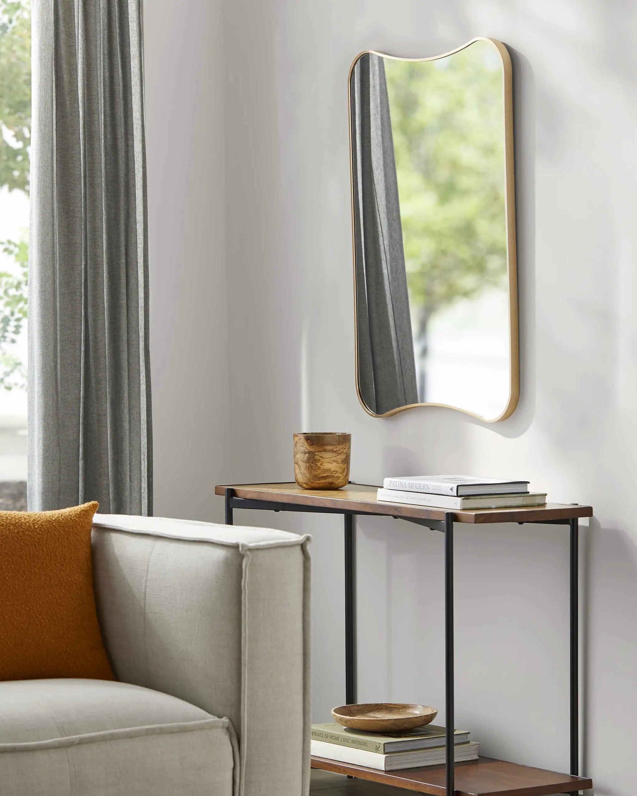 Tonalixco Mirror by Boutique Rugs