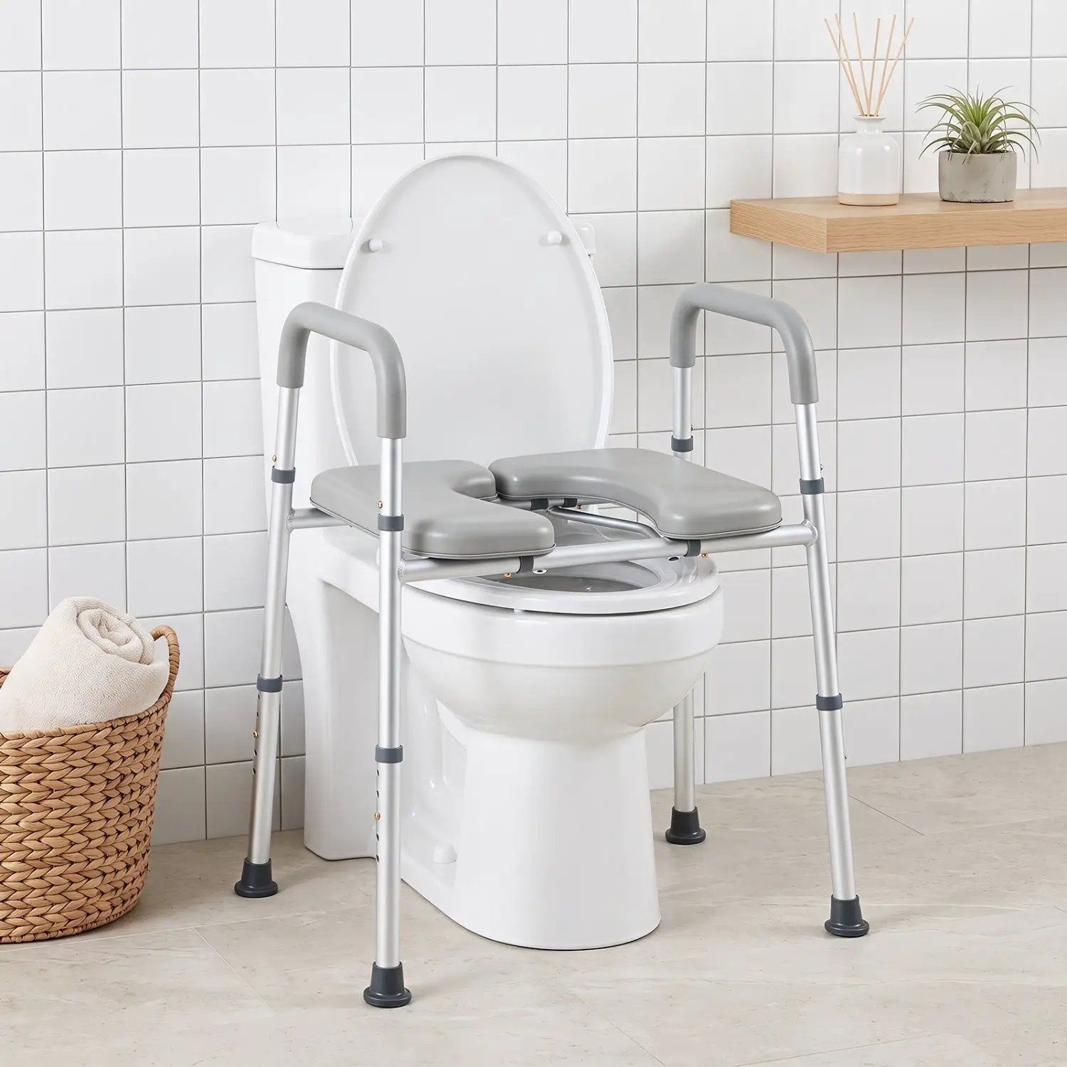 Raised Toilet Seat with Handles - 400 LBS Capacity by DirectDeals