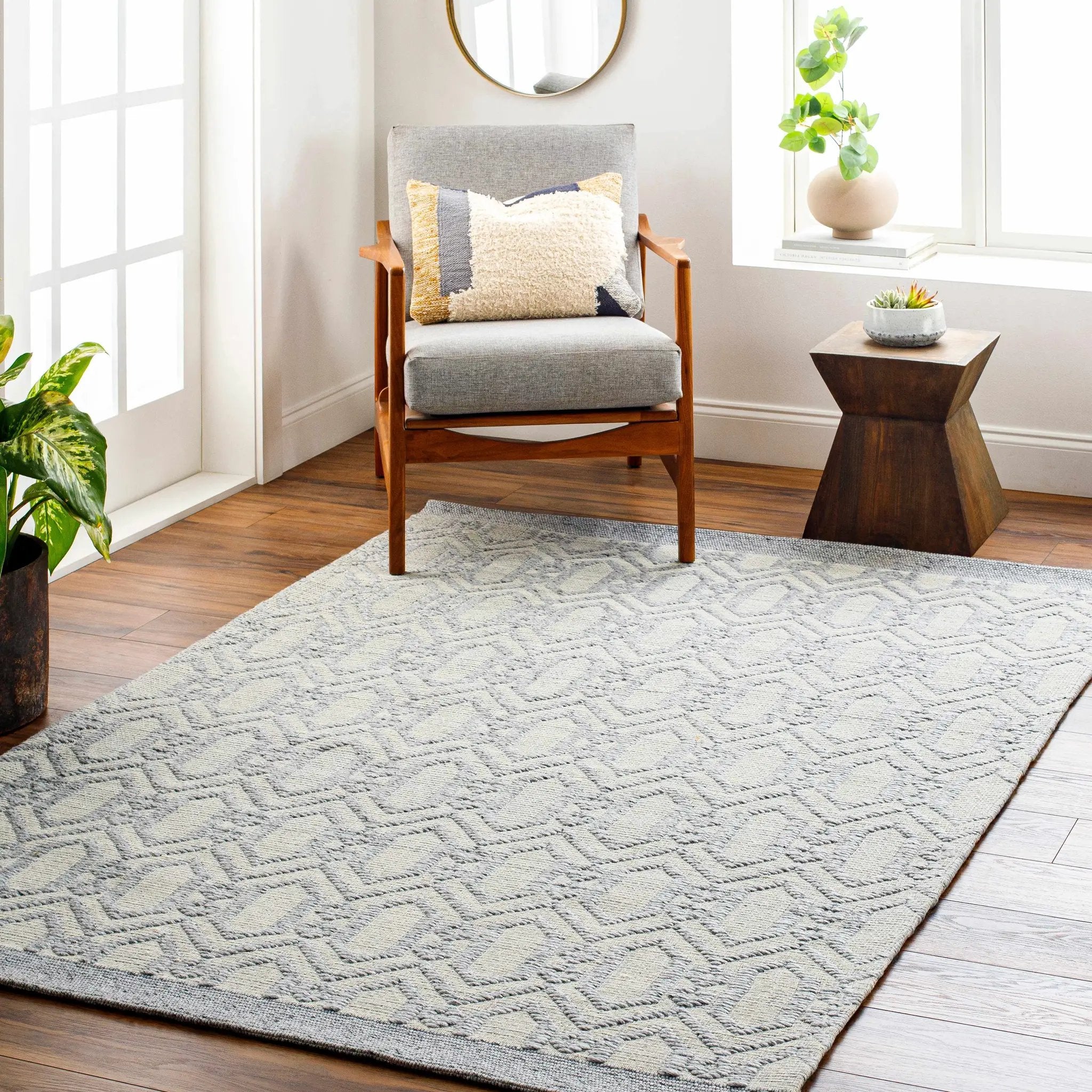 Vahe Area Rug - Clearance by Boutique Rugs