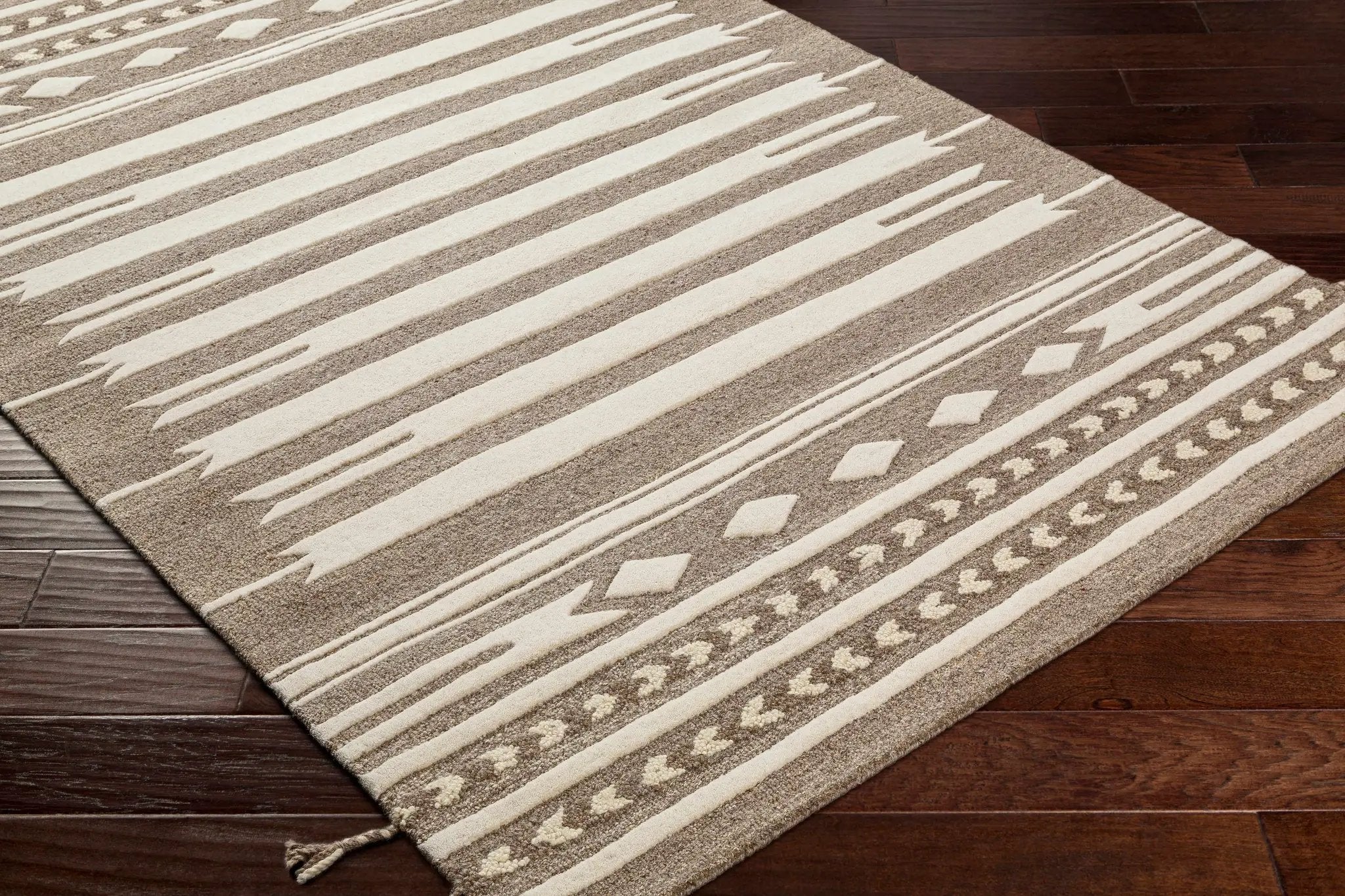 Vamo Area Rug - Clearance by Boutique Rugs