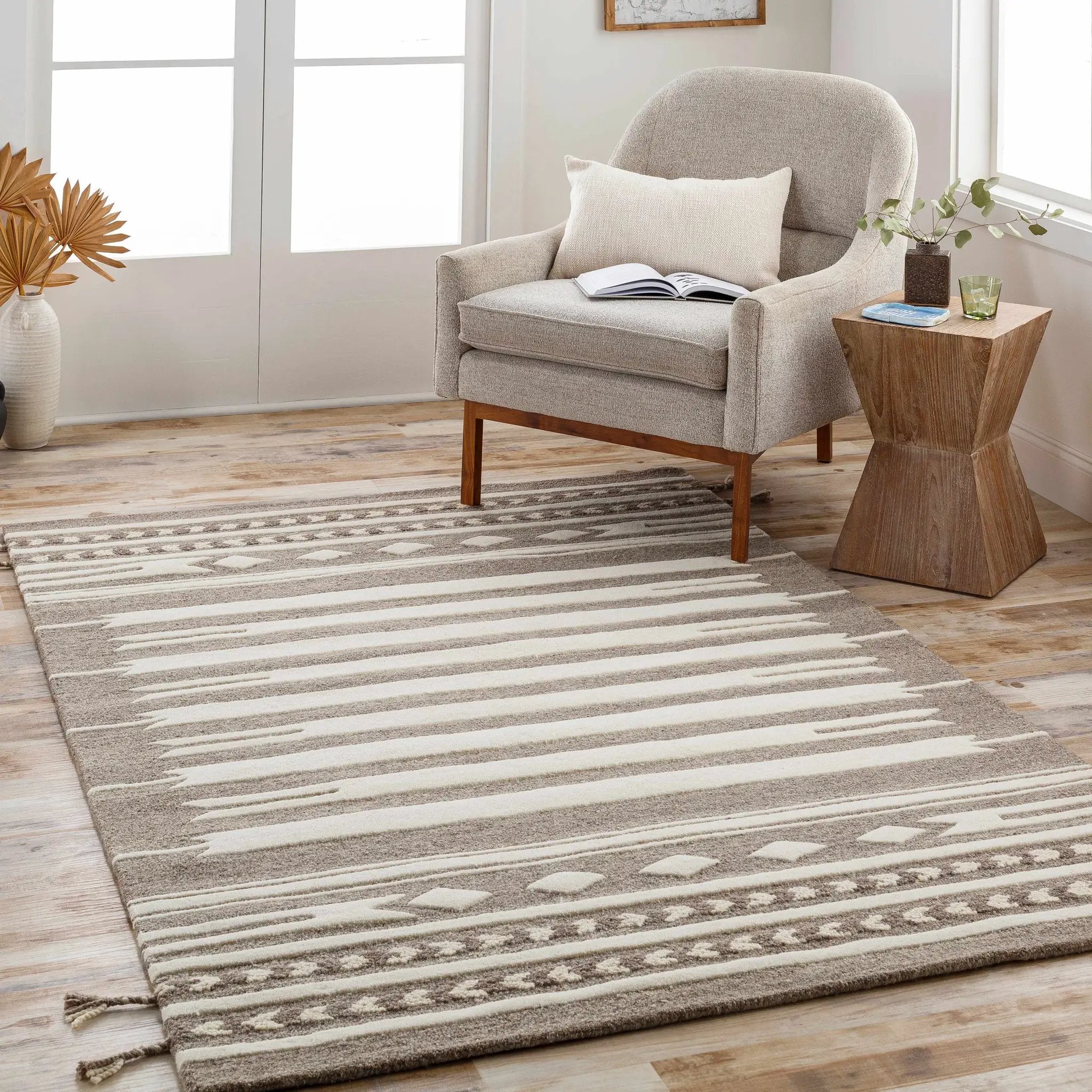 Vamo Area Rug - Clearance by Boutique Rugs