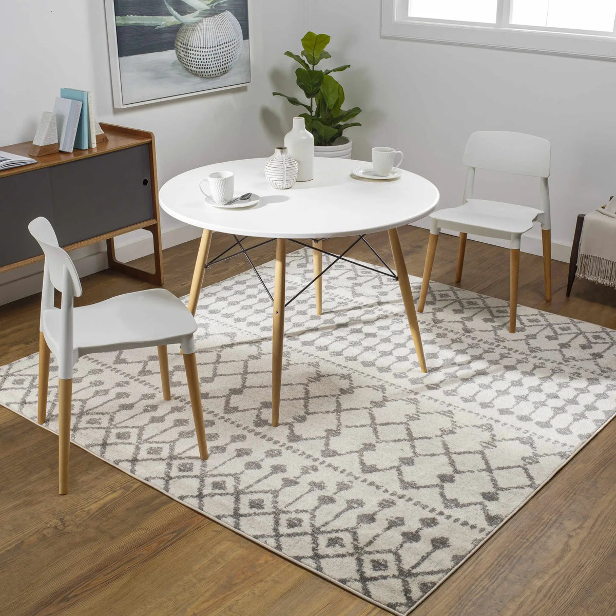 Vicksburg All Over Pattern Rug, installed in a room 2