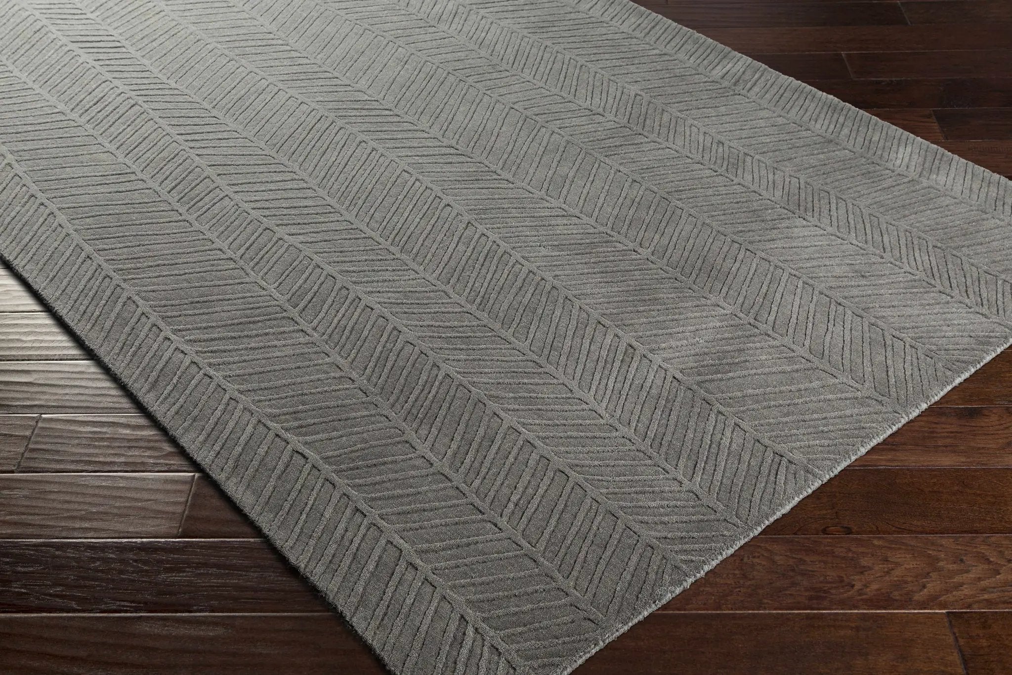 Everson Carpet Area Rug - Clearance by Boutique Rugs