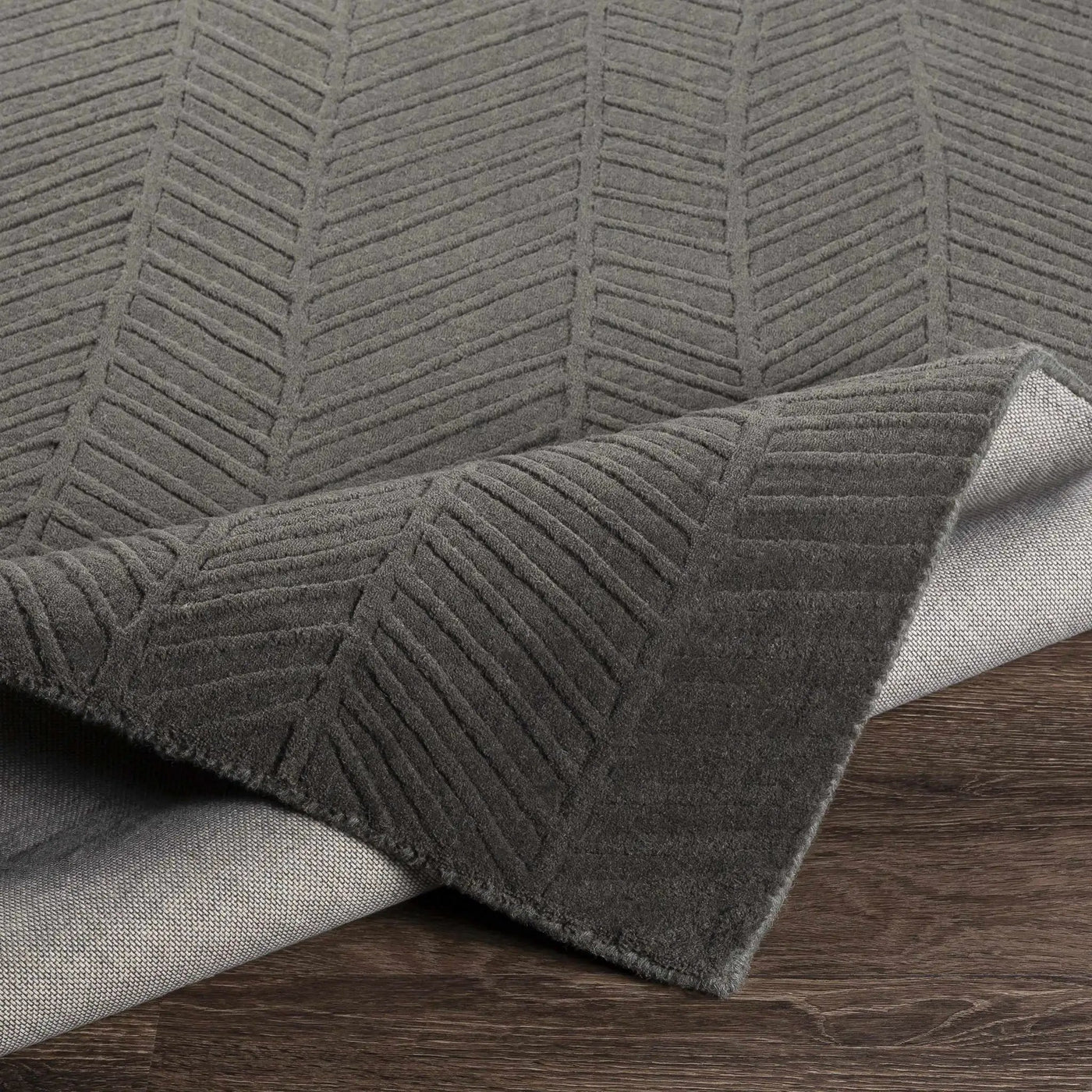 Everson Carpet Area Rug - Clearance by Boutique Rugs