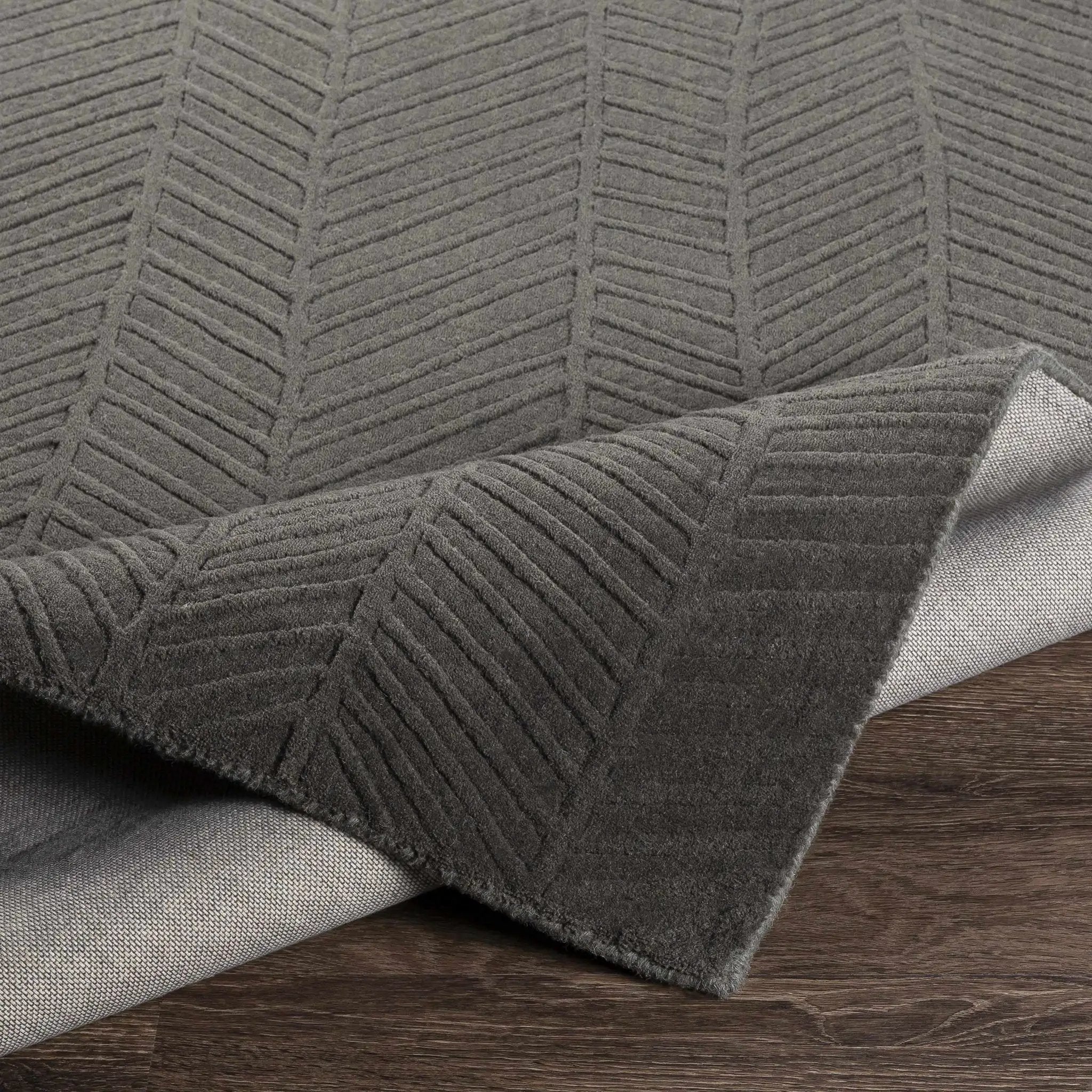 Everson Carpet Area Rug - Clearance by Boutique Rugs