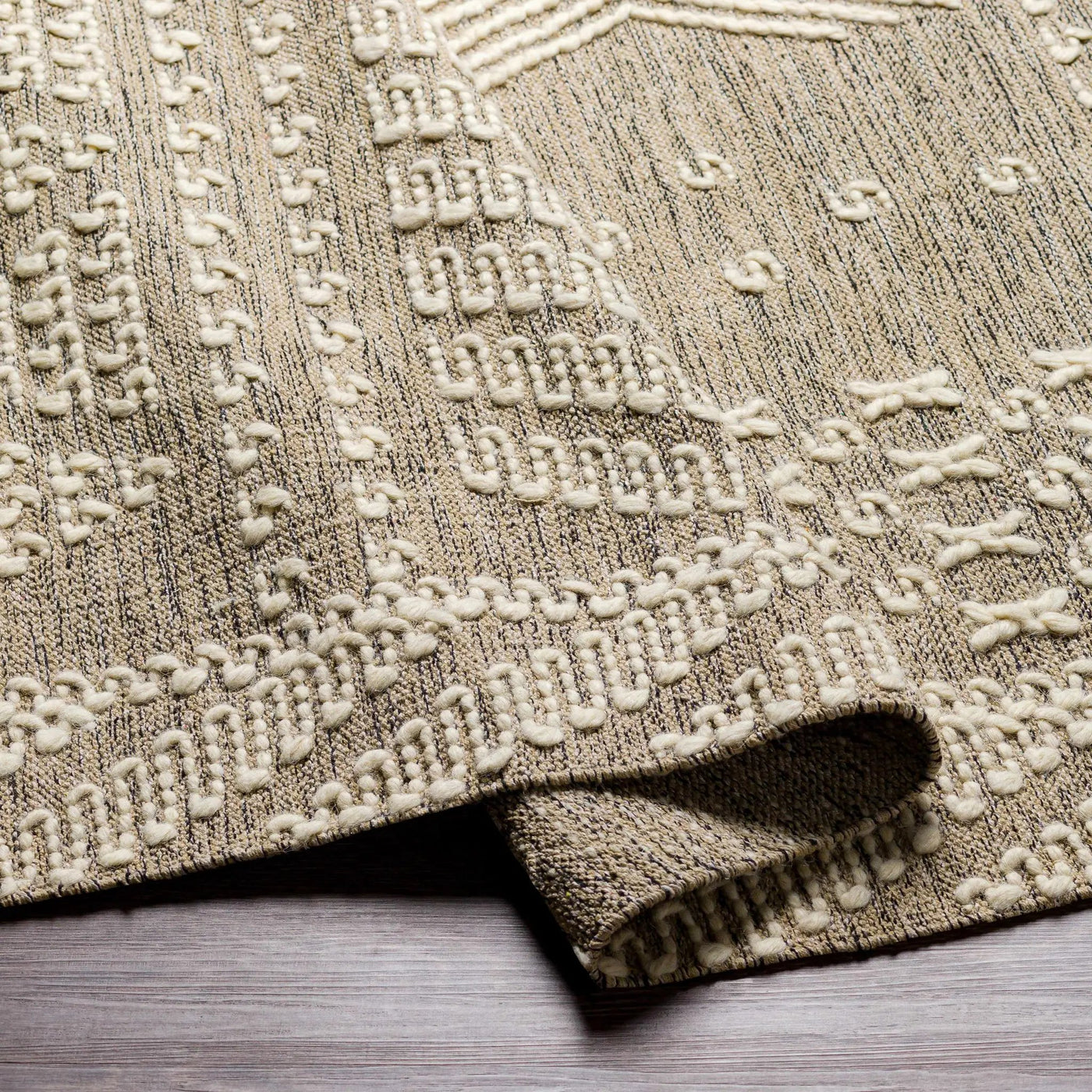 Woodleaf Area Rug - Clearance by Boutique Rugs