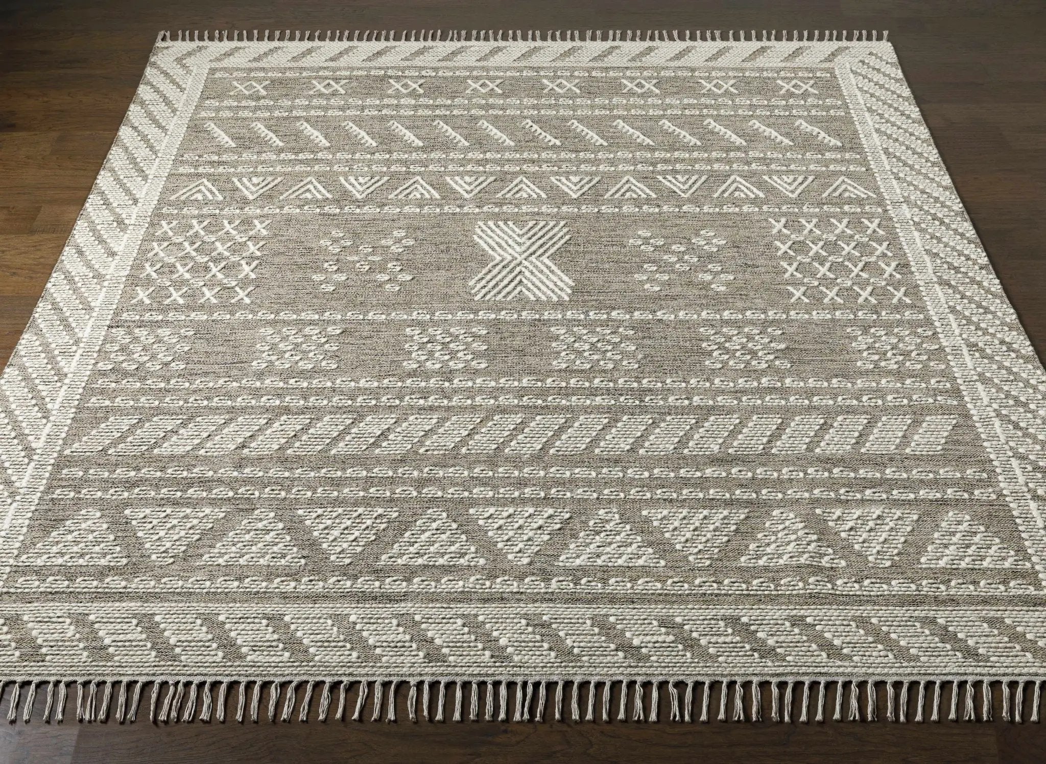Woodleaf Area Rug - Clearance by Boutique Rugs