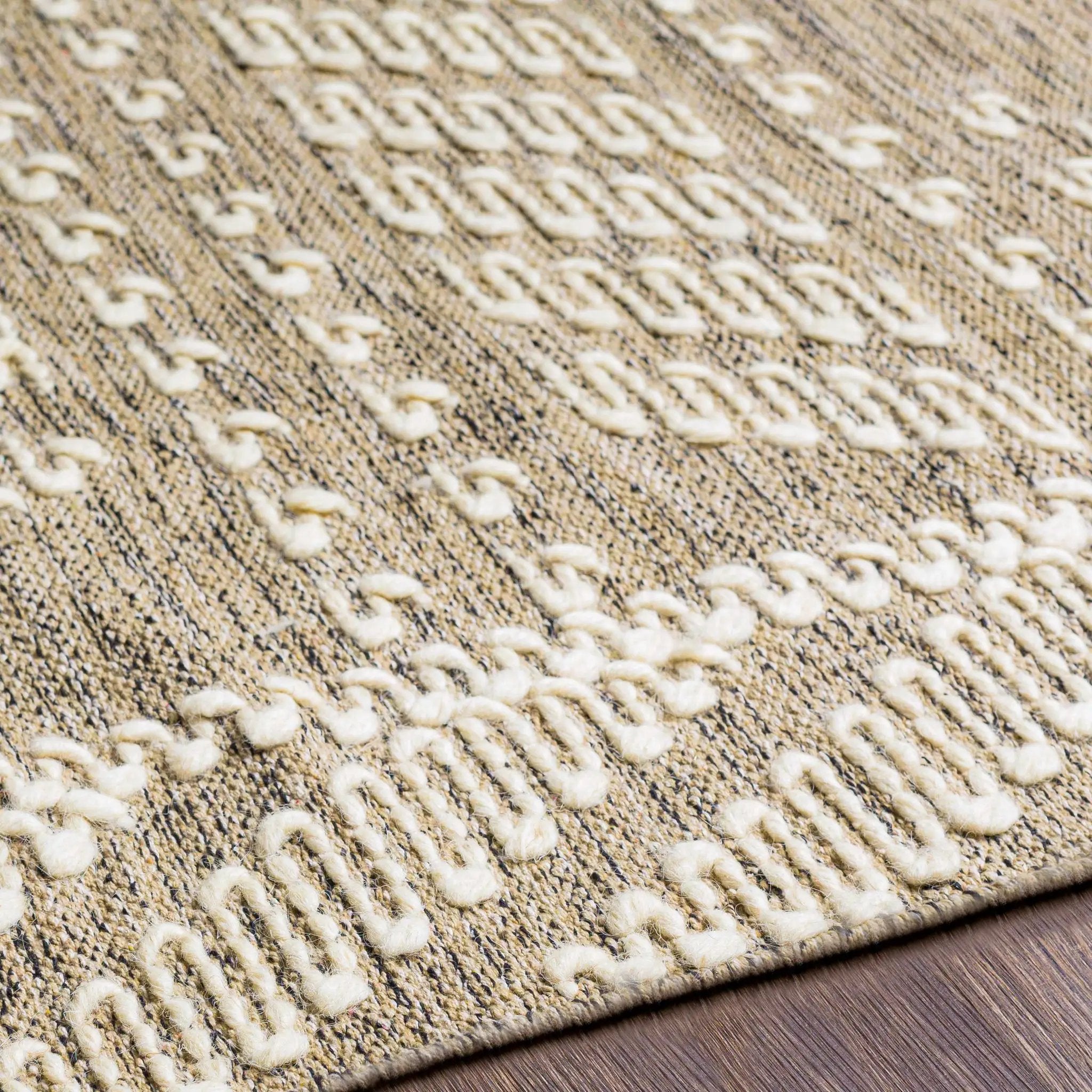 Woodleaf Area Rug - Clearance by Boutique Rugs
