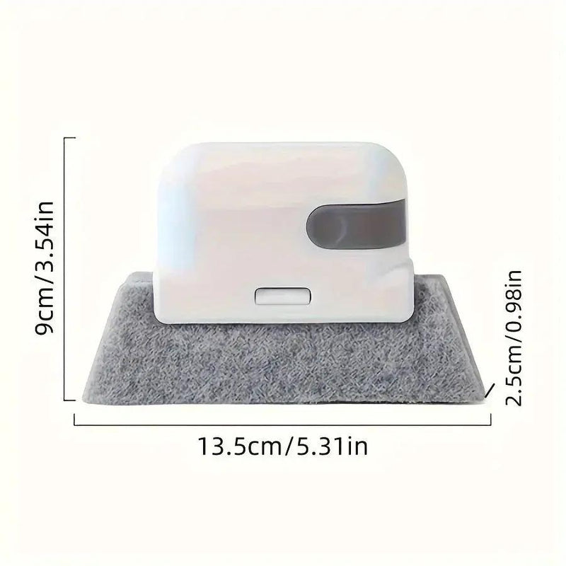 Window Brush - Small Gap Plastic by House Of Avana