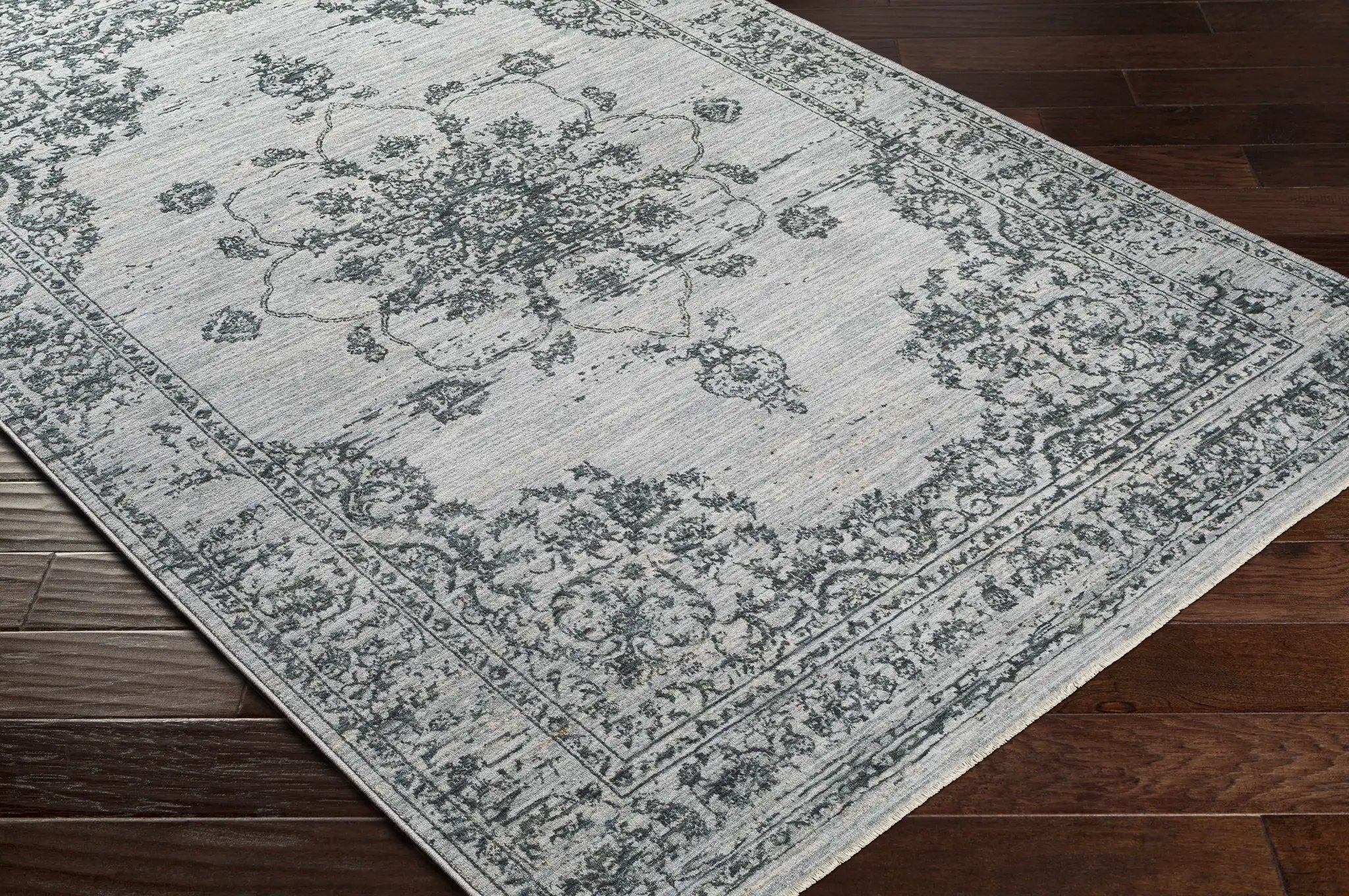 Wandina Traditional Luxe Rug by Boutique Rugs