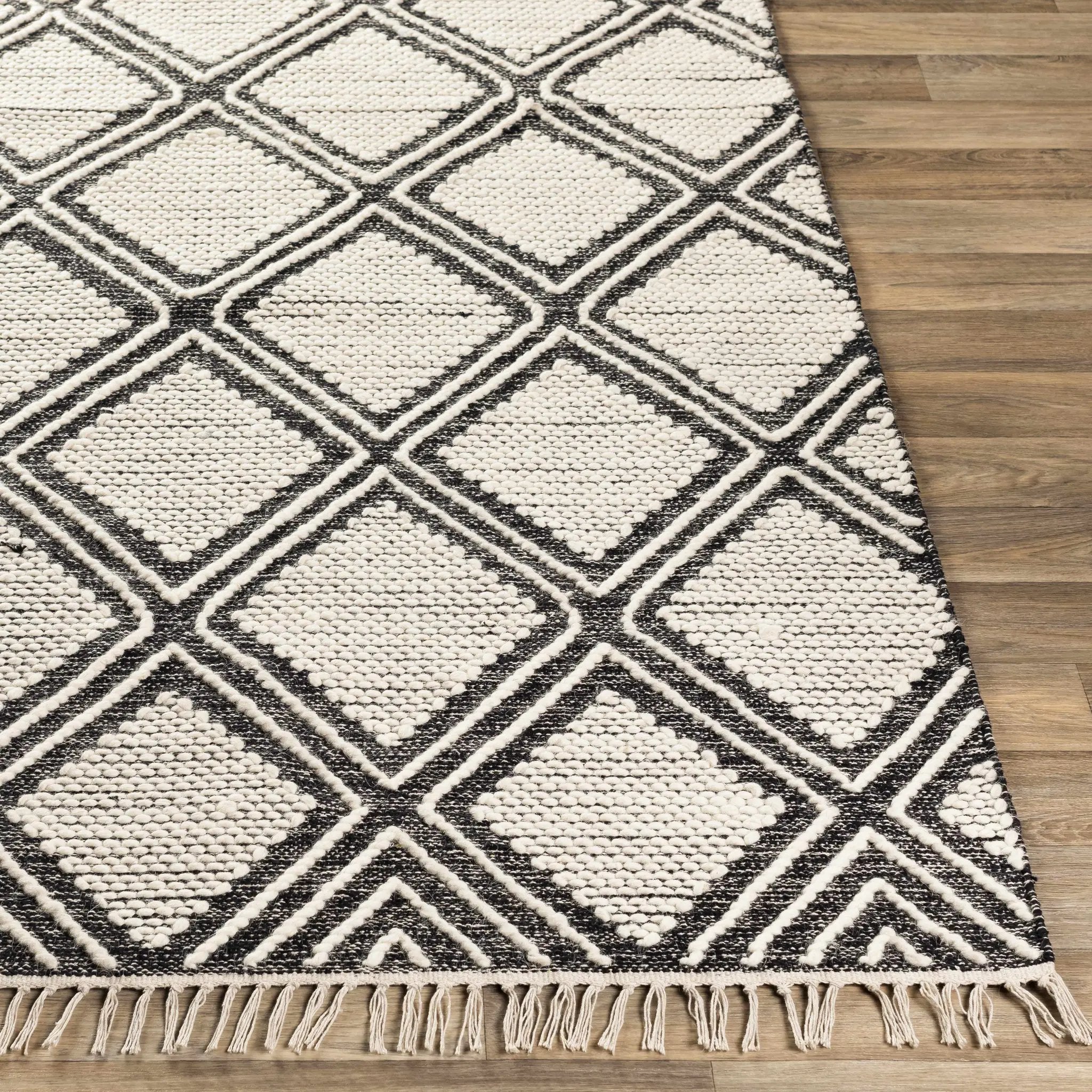 Wausa Area Rug - Clearance by Boutique Rugs