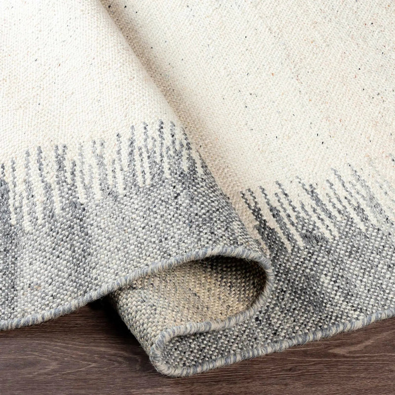 Yamachiche Area Rug - Clearance by Boutique Rugs