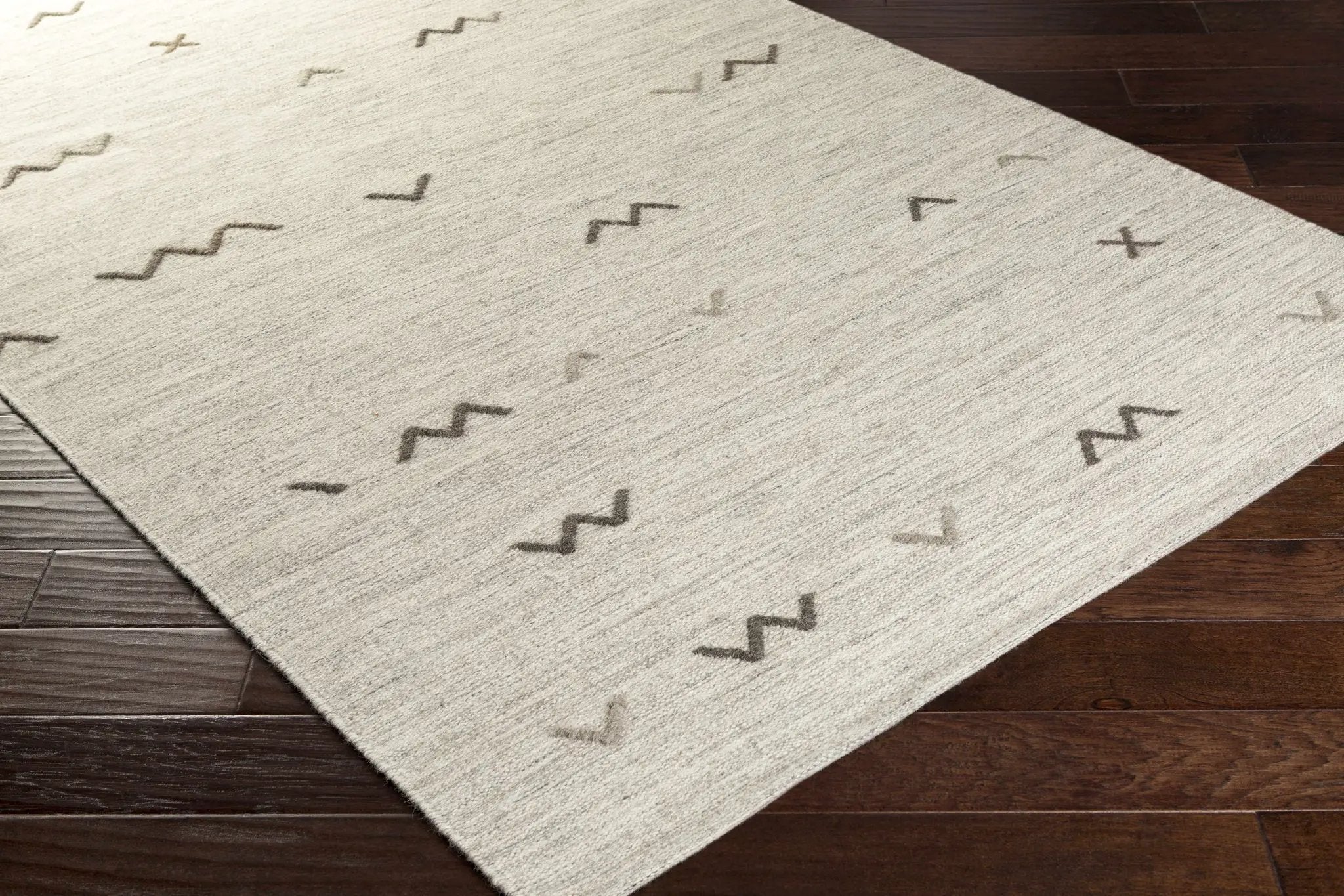 Yelm Wool Area Rug - Clearance by Boutique Rugs