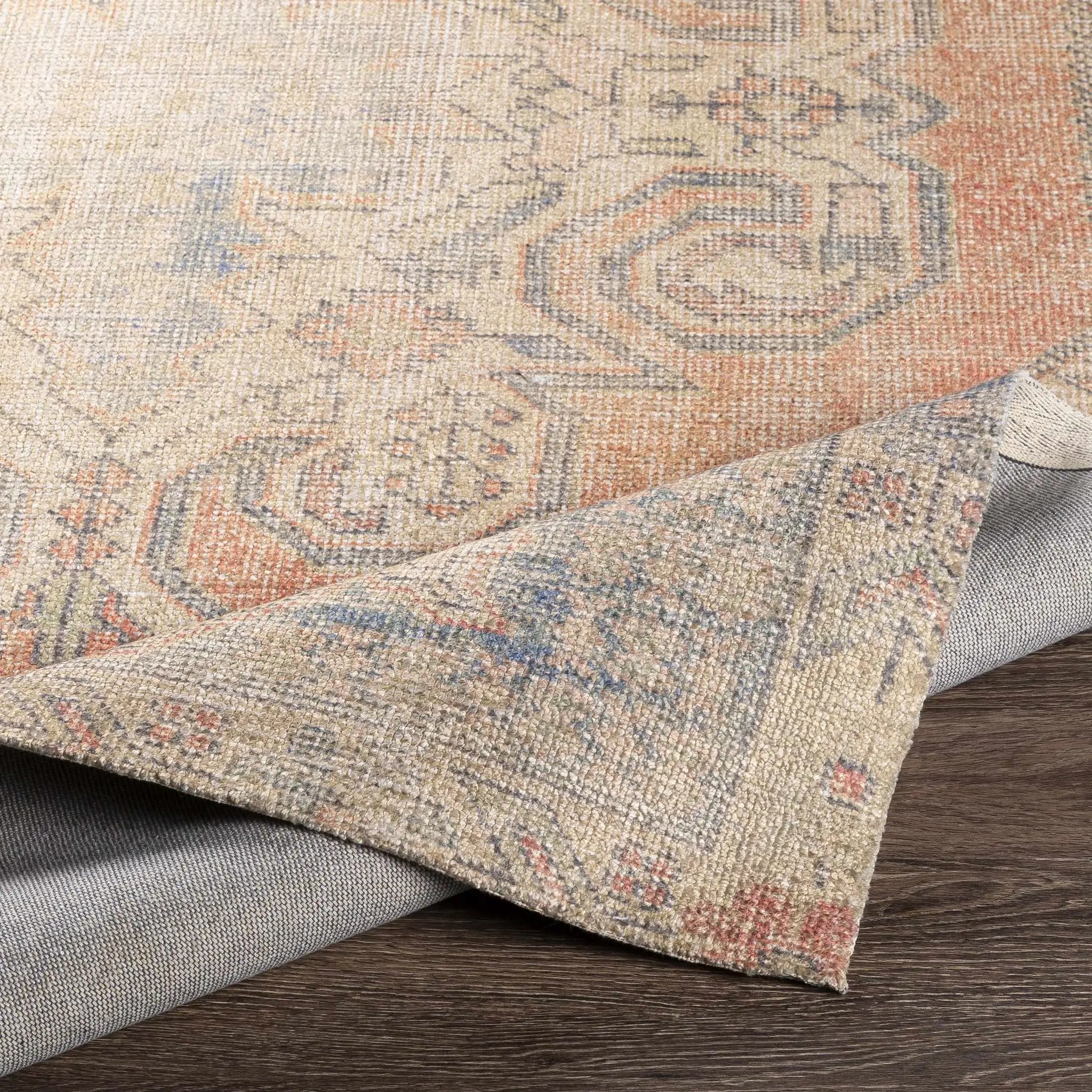 Yetminster Traditional Distressed Peach Rug - Clearance by Boutique Rugs