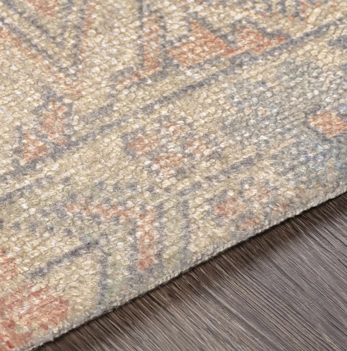 Yetminster Traditional Distressed Peach Rug - Clearance, photo 4 of 8